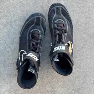 Nike VII wrestling sneakers